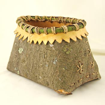 White Pine bark mokok with collar - 4½H x 7W x 3D
